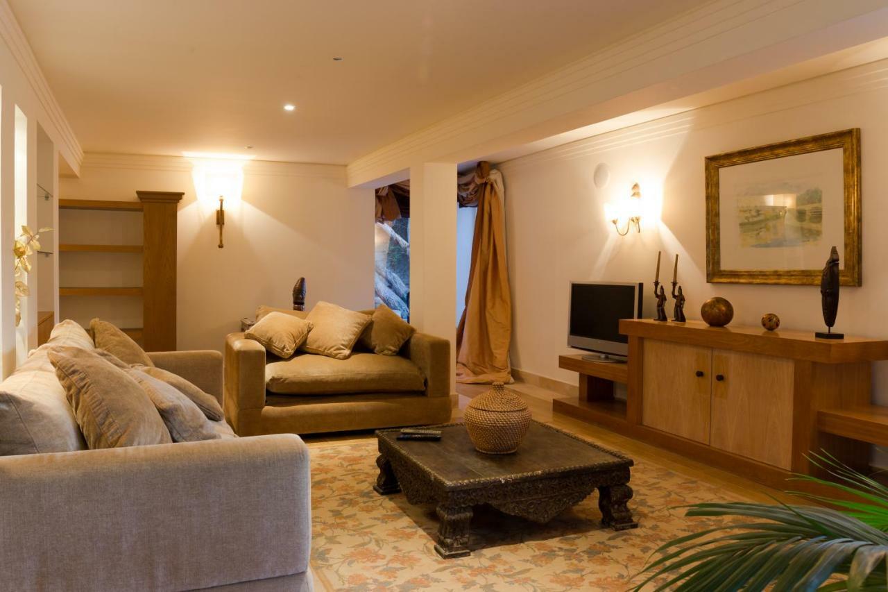Apartamento com Piscina Cruz Quebrada Bagian luar foto