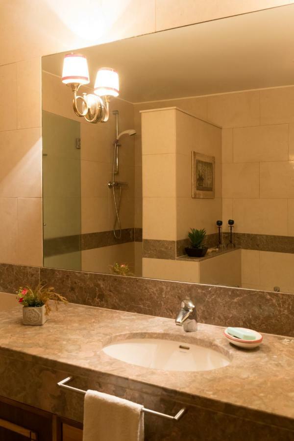 Apartamento com Piscina Cruz Quebrada Bagian luar foto